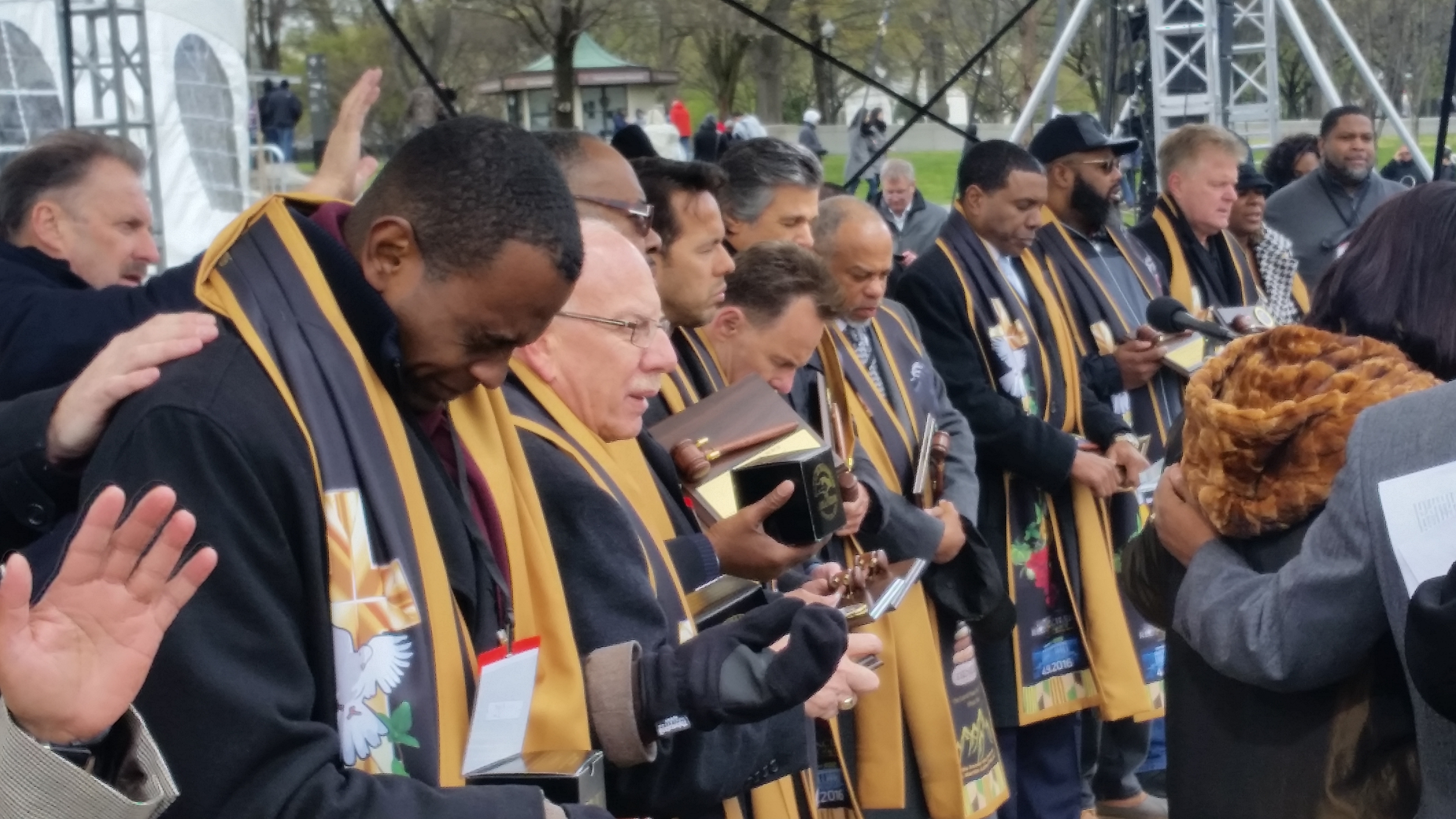 Honorees Receive Prayer